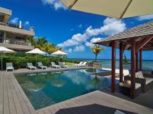 Bon Azur Beachfront Elegant Suites & Penthouses By Lov 5*