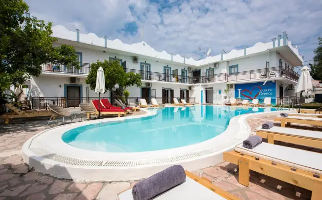 Aquarius beach hotel корфу